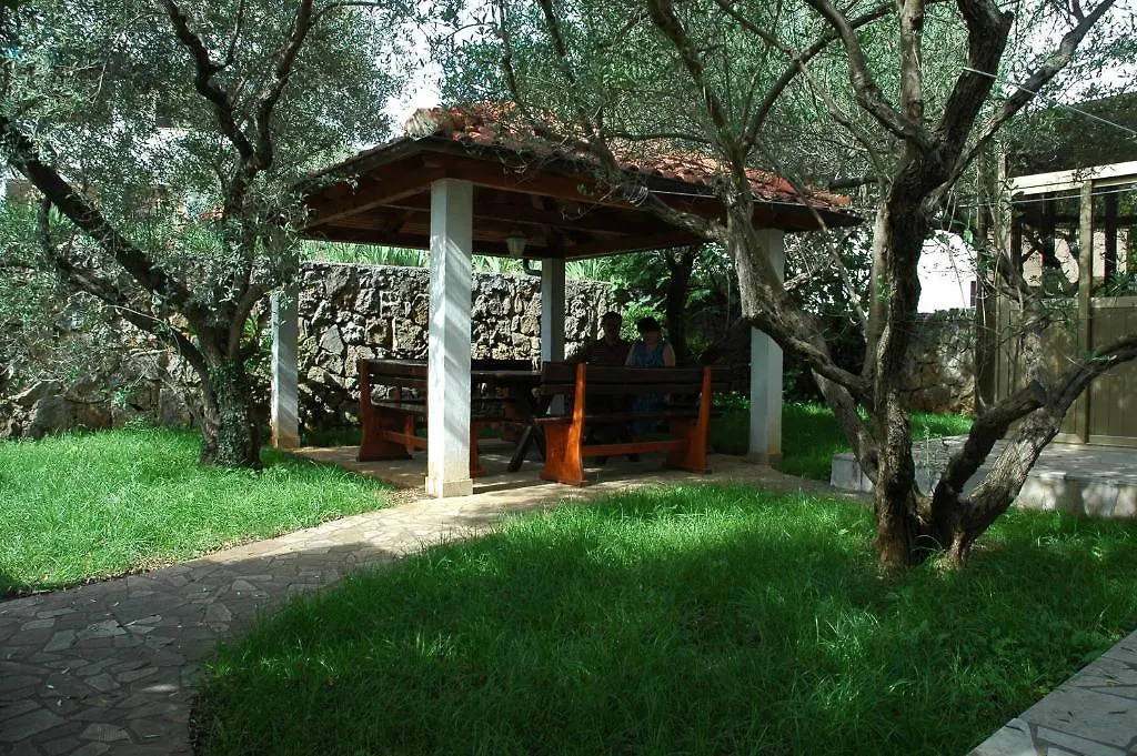 Apartments Jurina Krk Town