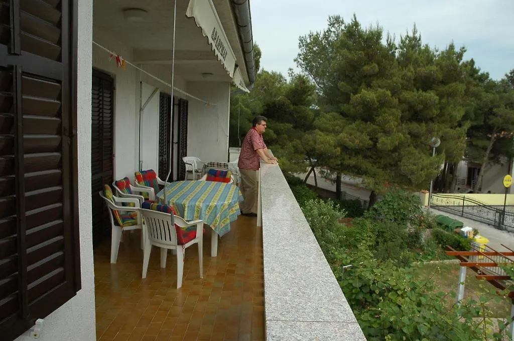 Apartments Jurina Krk Town 0*,  Croácia