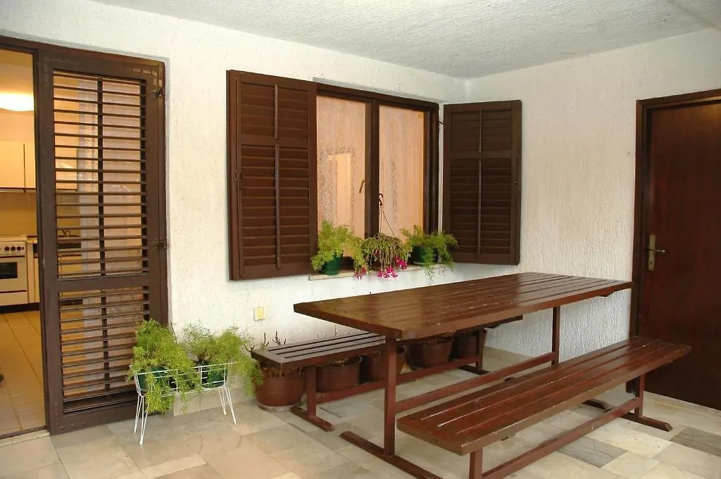 Apartments Jurina Krk Town 0*,
